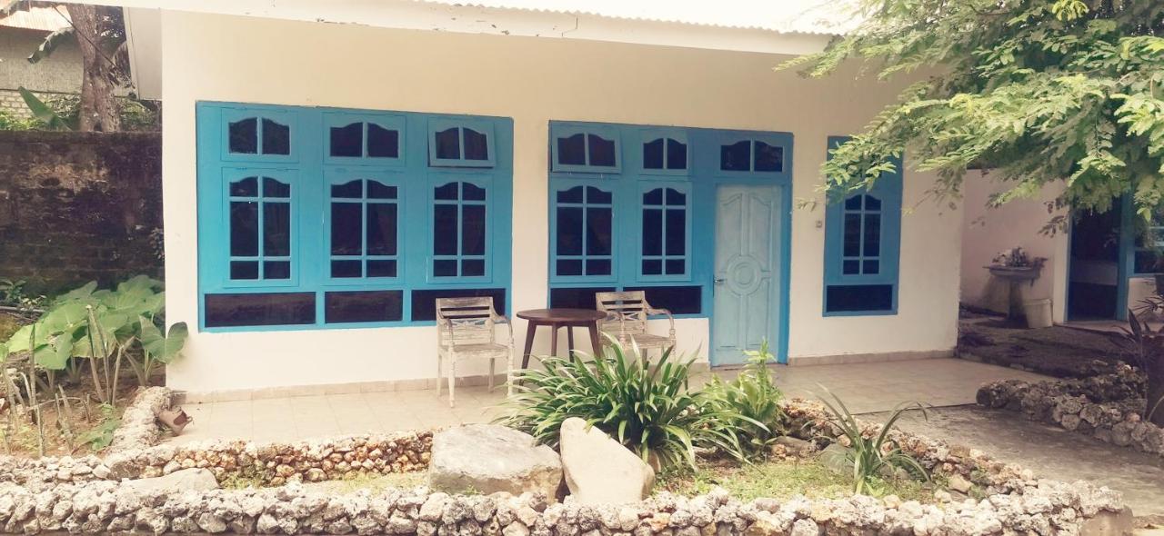 The Village Rua Beach Homestay Luaran gambar