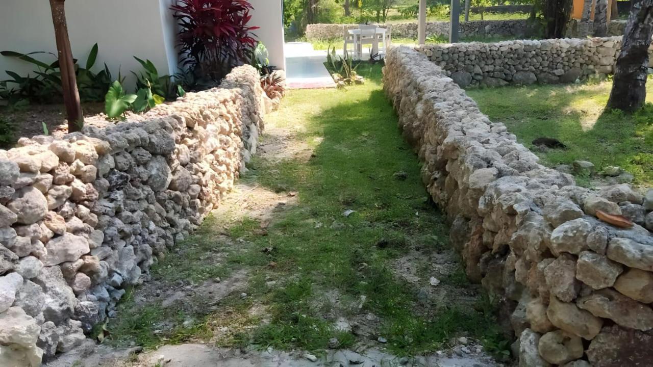 The Village Rua Beach Homestay Luaran gambar