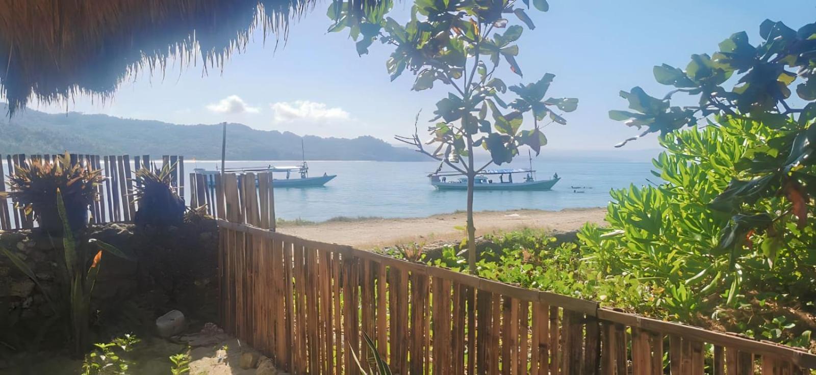 The Village Rua Beach Homestay Luaran gambar