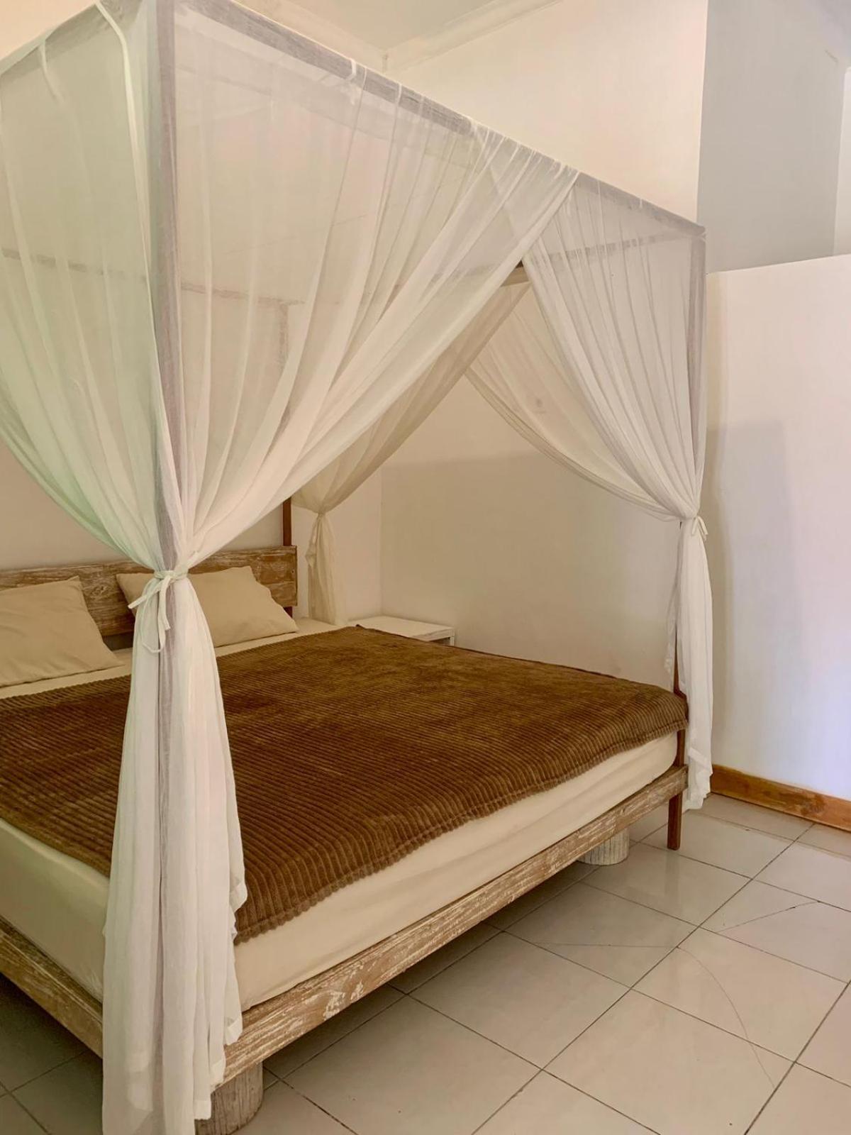 The Village Rua Beach Homestay Luaran gambar